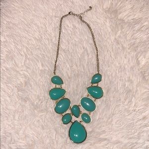 Beautiful turquoise statement necklace